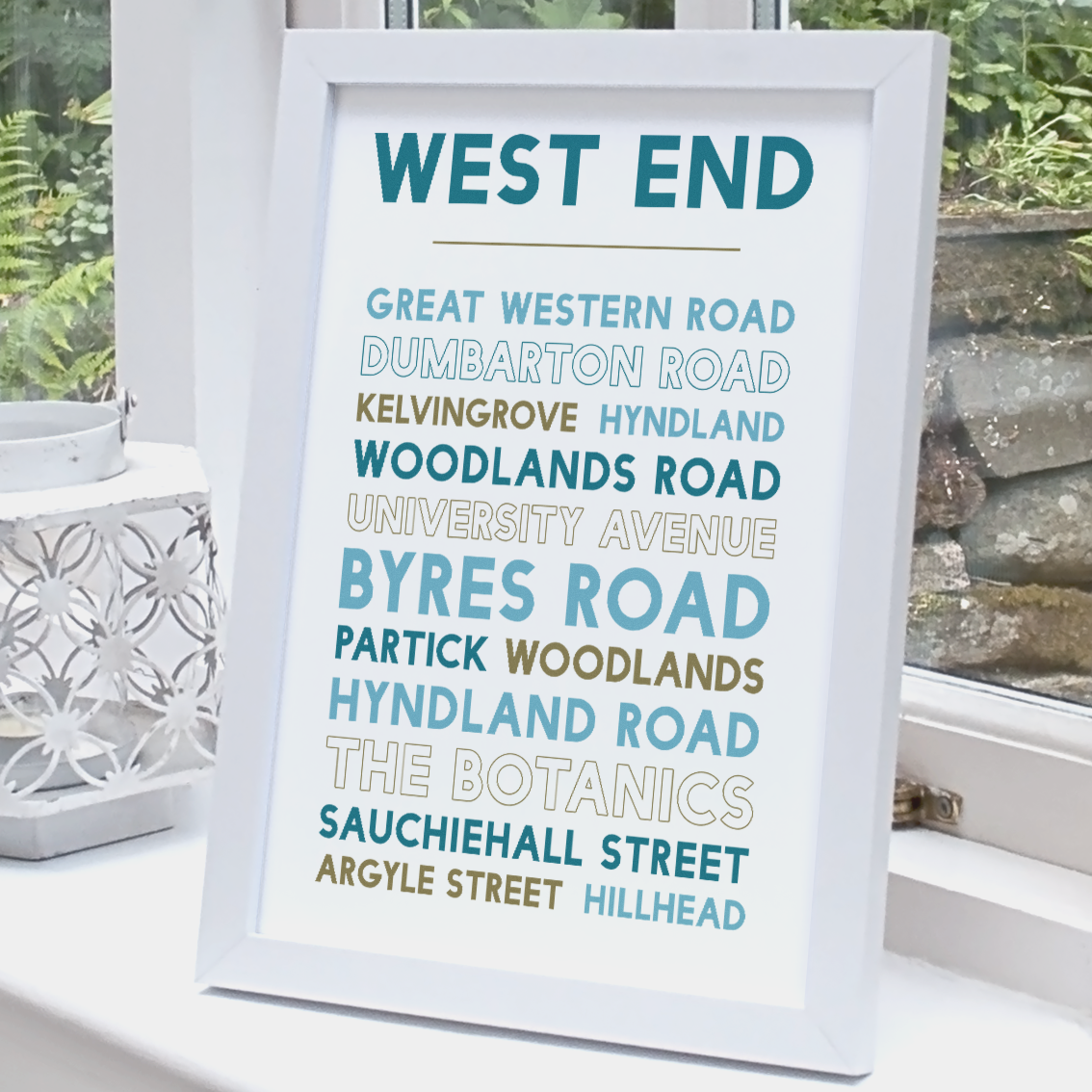 Glasgow west end print standing