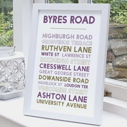 Byres Road Glasgow print standing